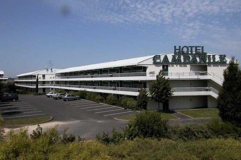 Campanile Poitiers - Site Du Futuroscope Hotel Chasseneuil-du-Poitou Exterior photo